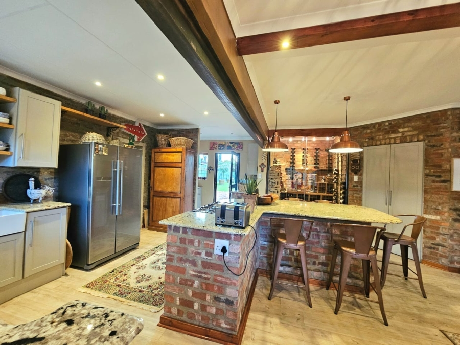 5 Bedroom Property for Sale in Miederpark North West